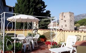 Casa Lupino